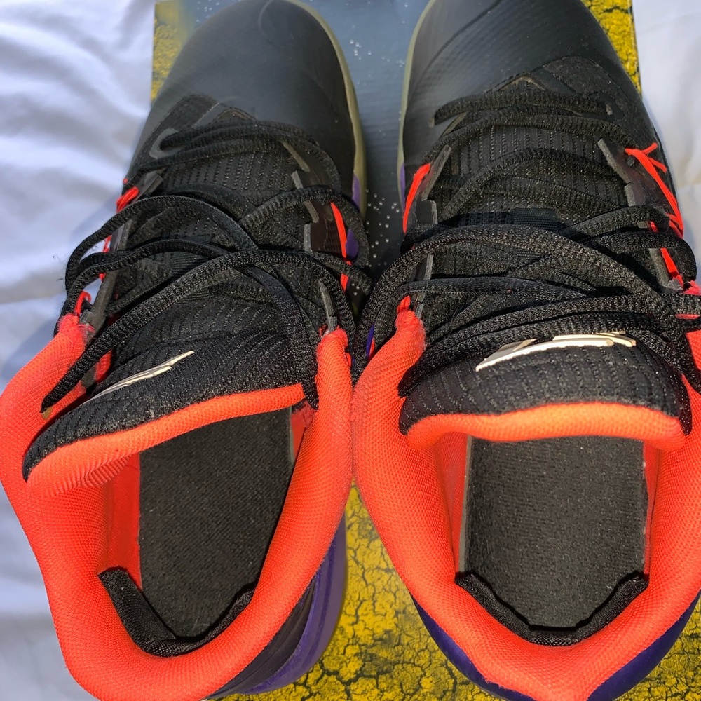 Jordan’s size 8 !